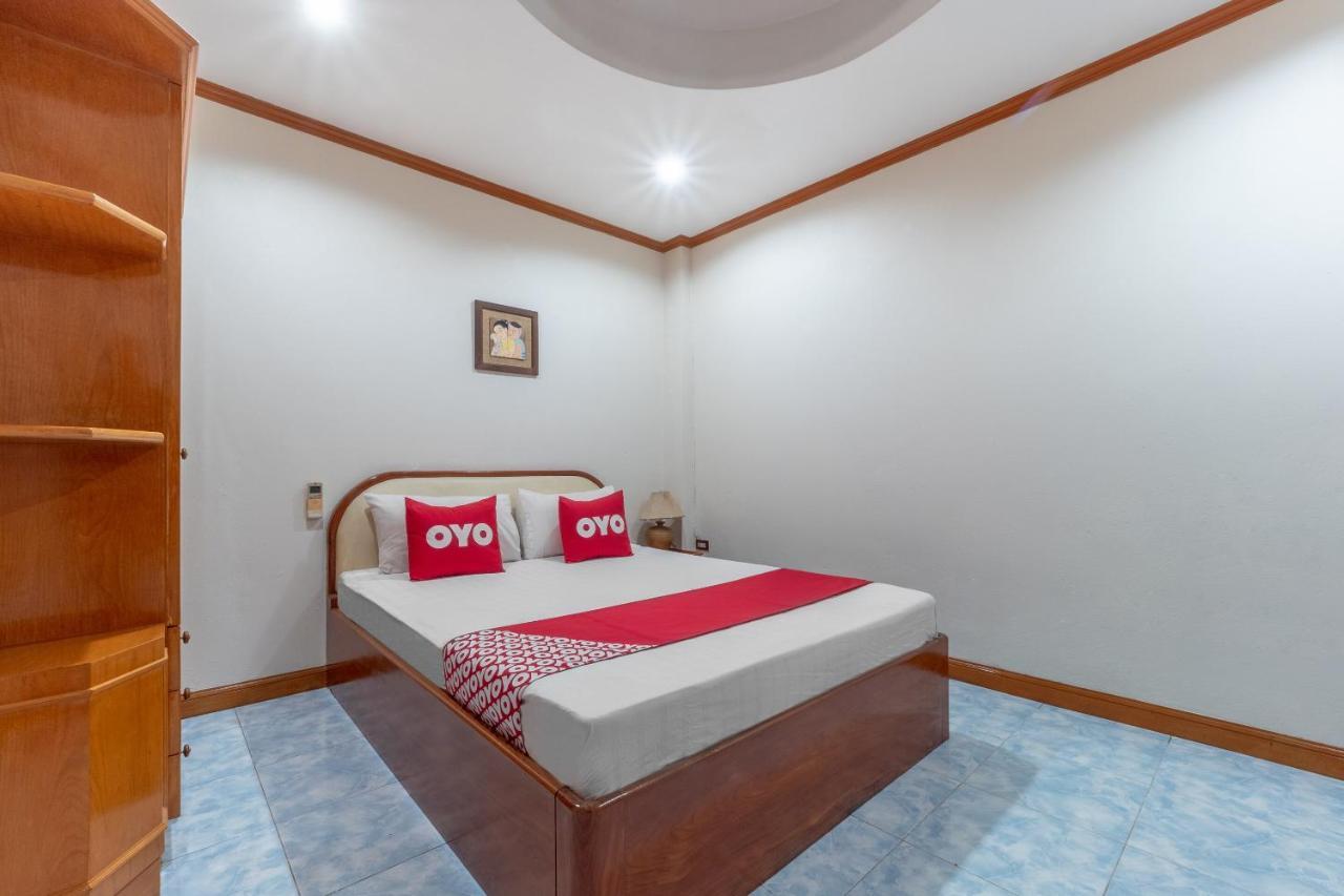 Oyo 1125 Chokdee Inn Паттайя Экстерьер фото