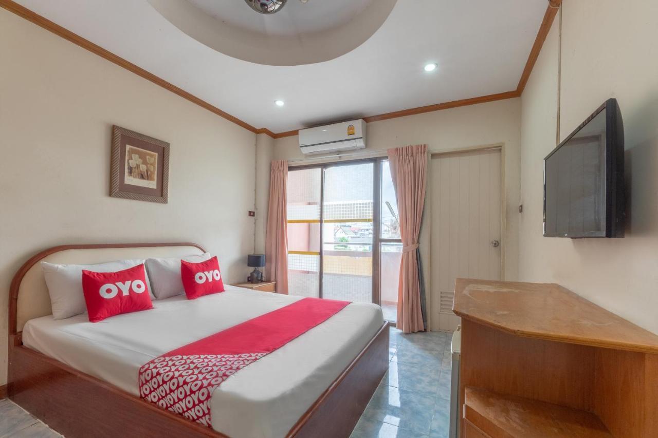 Oyo 1125 Chokdee Inn Паттайя Экстерьер фото