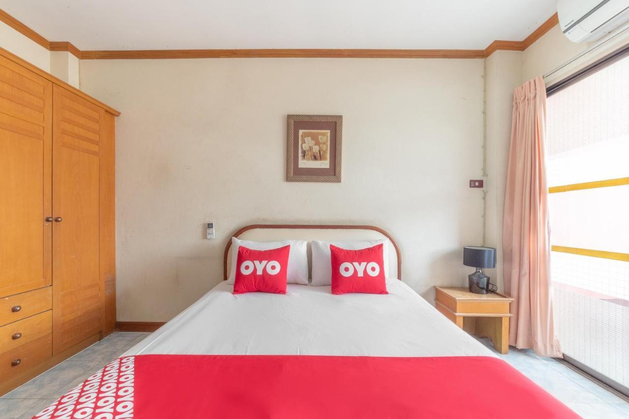 Oyo 1125 Chokdee Inn Паттайя Экстерьер фото